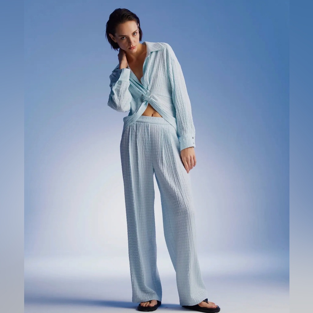 Nocturne Textured Pants Front Knot Blouse Coord Set Size: L Nwt